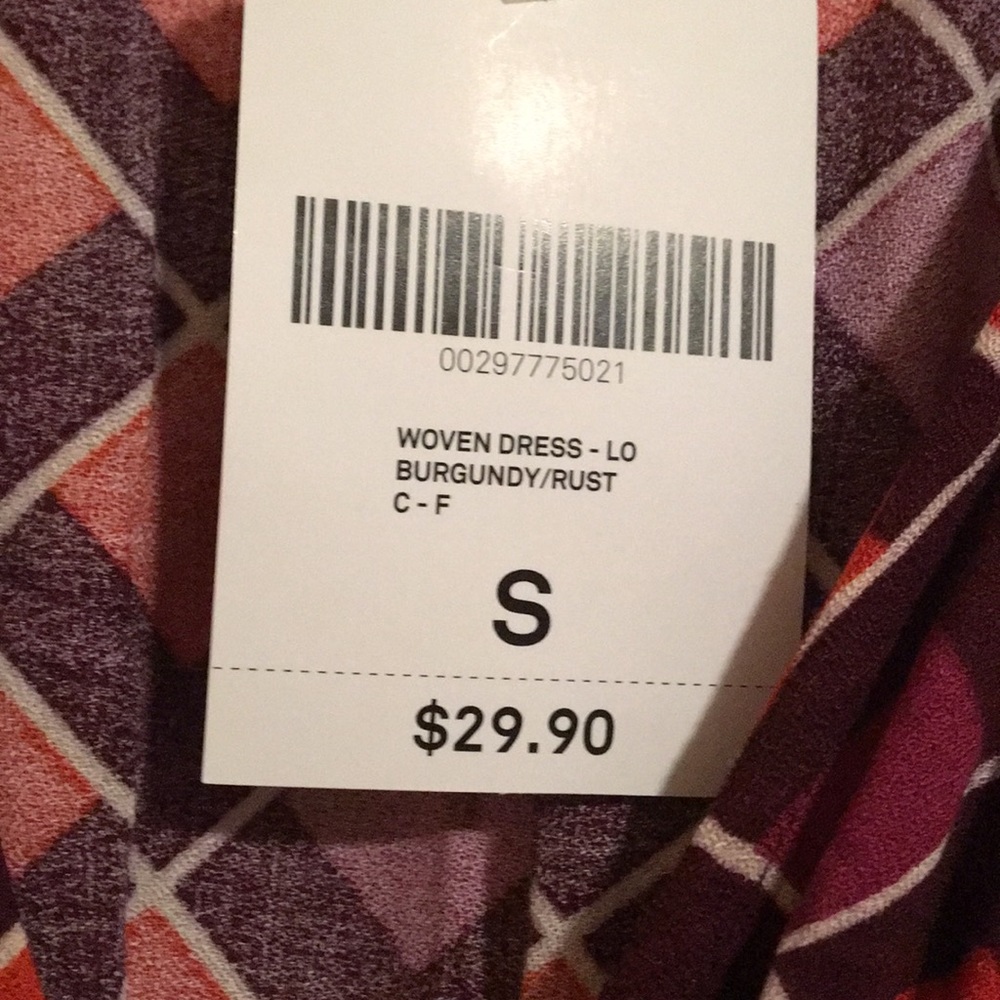 Dress - Picture 4 of 4